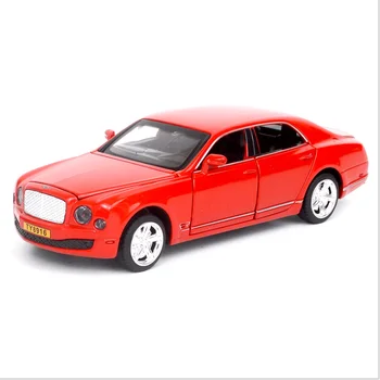 1: 32 simulatsiooni laste murdmaa-mänguasja auto Bentley kolm kasti võimutsev sulamist auto mudel laste puhkus kingitus must ca