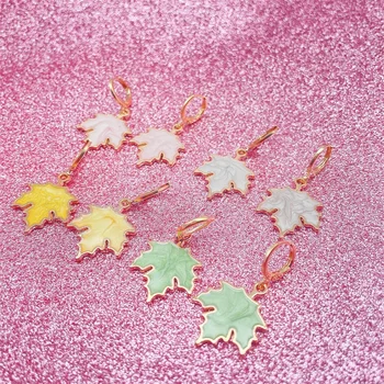 24*19 10tk Värvikas pärlmutterläiget tekitavad Leaf Emailiga Võlusid Metallist Ripatsid Kaelakee, Käevõru DIY Kõrvarõngad Ehted Tegemise Tarvikud