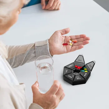 2Pcs/set Pill Juhul Plastikust 7 Päeva Tablett Candy Box kaasaskantavas Tablett Omanik Reisi Korraldaja Tablettide Jaotur Mahuti