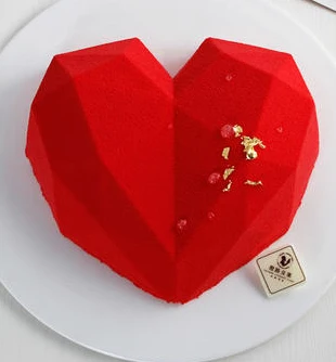 3D Diamond Armastus Südame Kuju Hallituse Silikoon Šokolaad Küpsise Muffin Küpsetamine Sponge Tool Mousse Magustoit Kook Dekoreerimiseks 1/8 Süvend