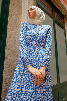 Daisy Lehtede Muster Kootud Kleit Türgi Moslemi Mood Hijab Islam Riided Dubai Istanbulstyles istanbul 2021 103584
