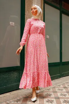 Daisy Lehtede Muster Kootud Kleit Türgi Moslemi Mood Hijab Islam Riided Dubai Istanbulstyles istanbul 2021