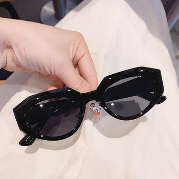 HKNA 2021 Cateye Päikeseprillid Naiste Vintage Prillide Naiste/Meeste Luksuslik Disainer Tooni Naiste Hulgi Gafas De Sol Mujer UV400