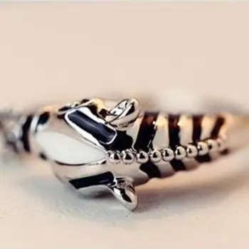 Hot Müük Naiste Mood Zebra Hobuse Pea Reguleeritav Nimetissõrme Avamine Ringi Iseloomulik Ehted