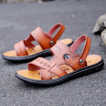 Meeste microfiber suvel 2021 uus beach kinga trend noorte ja keskealiste kahesuguse kasutusega väljaspool kanda mood casual meeste sandaalid