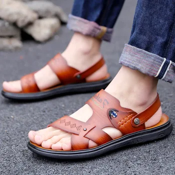 Meeste microfiber suvel 2021 uus beach kinga trend noorte ja keskealiste kahesuguse kasutusega väljaspool kanda mood casual meeste sandaalid