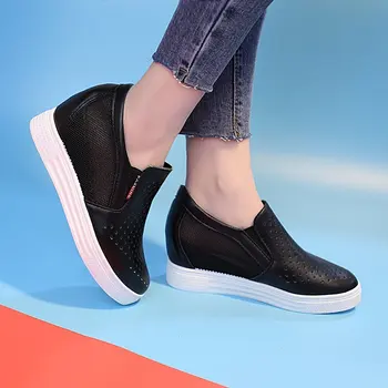 Naiste vabaaja jalatsid mood hingav wedges kingad naistele pu nahk mokassiinkingad naiste tõsta must valge platvorm tossud