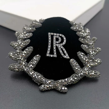 Pääsme rant plaaster hall diamond täht R nisu kõrvad arenenud riided kotid disain dekoratiivne riie plaaster, mis põhineb must kangas