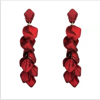 Uued Kõrvarõngad punase roosi kroonlehed pikk fringed Kõrvarõngad 162553