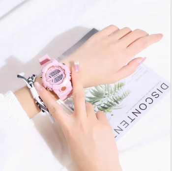 Uusim LED-Sport väljas vaadata käekellad äratuse korea stiilis veekindel casual fashion Digital Watch Relogio Feminino